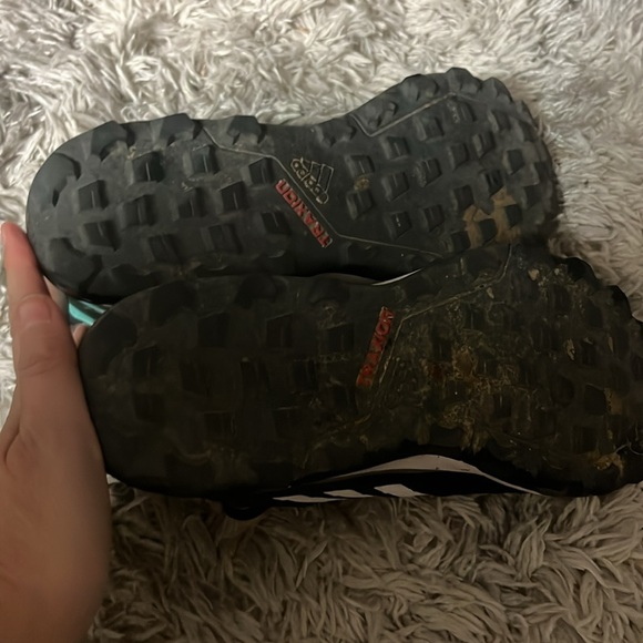 Adidas - Picture 6 of 6